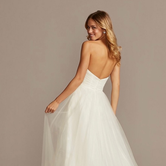 NWT Sweetheart Tulle Ball Gown Wedding Dress Size 0 (David’s Bridal) - Picture 2 of 4